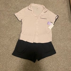 • stars above pajama set satin shorts/shirt sleeve top •